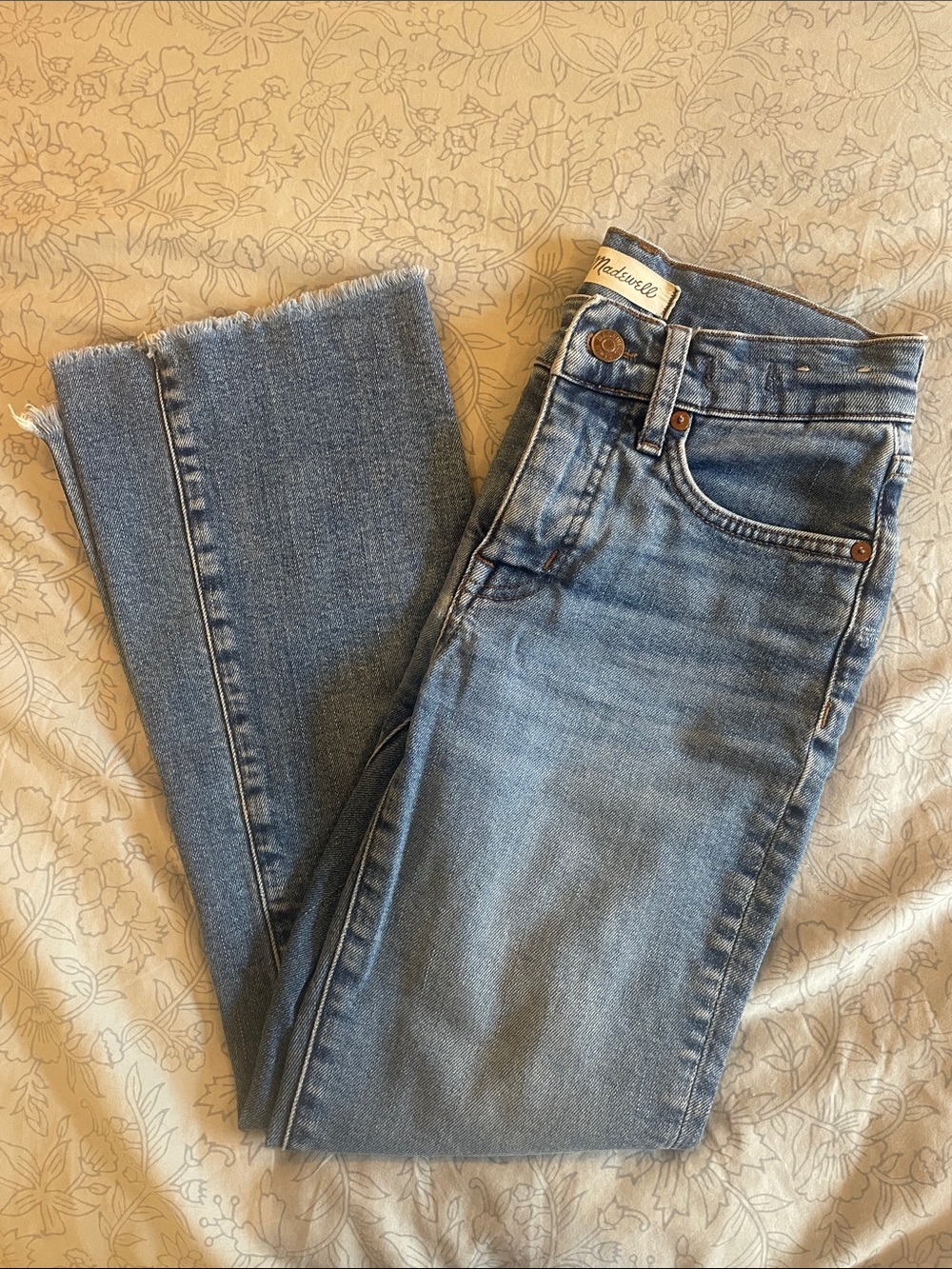 Madewell Midrise Kickout Jeans 24P